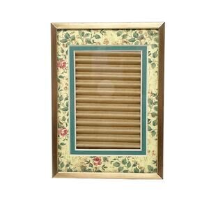 Vintage Brass Floral Photo Frame Display Easel Glass Front Gallery Wall 5x7